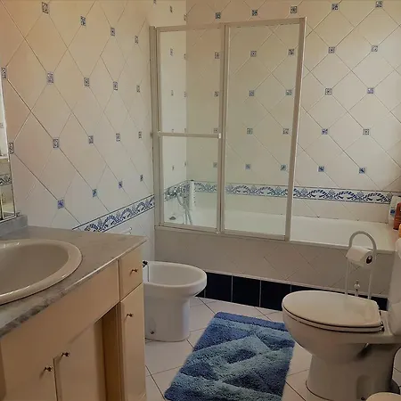 Caparica Quiet 3* Charneca (Setubal)