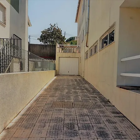 Caparica Quiet 3* Charneca (Setubal)